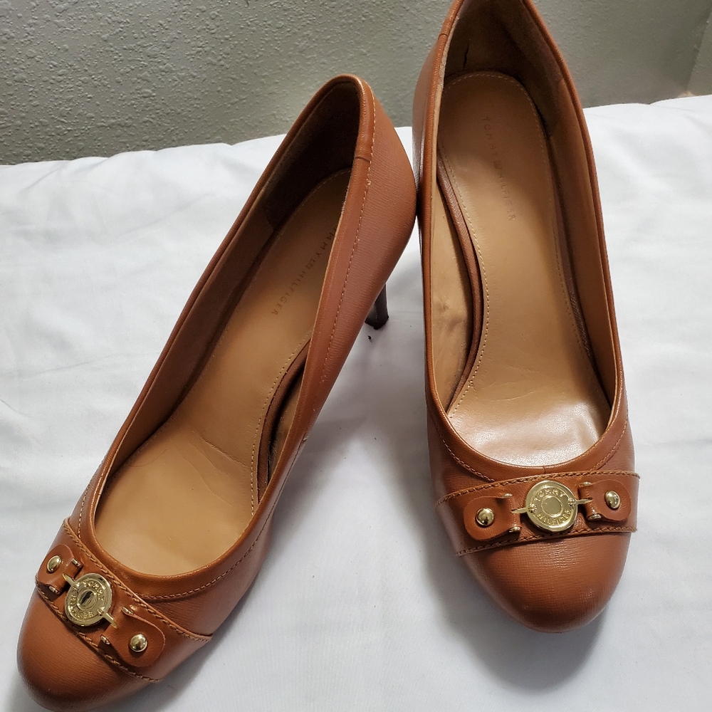 Camel pumps